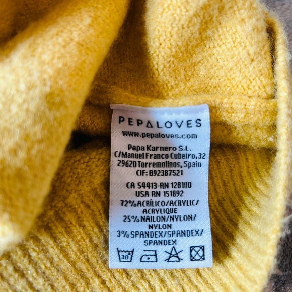 Pepaloves Mustard Yellow Button Cardigan Sweater Size L Cozy - Picture 6 of 9